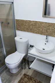 Private suite Del Valle perfect for couples - Image 4