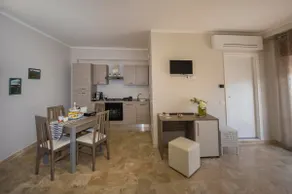 Elegant ”Lo Scudo” Apartment in Gioia dei Marsi - Image 5