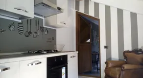 Penthouse a stone's throw from the sea.... - Image 2