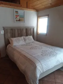 Cozy Cottage - Image 2