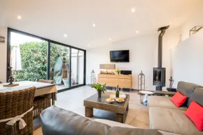 SO'HOME, Maison-Loft avec Jardin Downtown - Image 5
