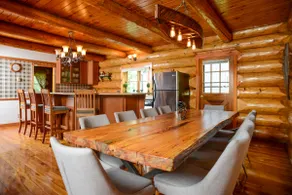 The Log House - Wellington - with Fast Wifi - Image 3