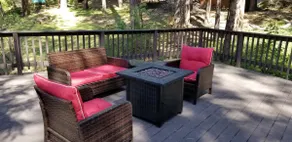 Mountain Life On Deck: Old School & Dog Friendly - Image 3