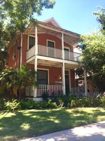 Walkable retreat unit B | 1 Bedroom Apt - Image 3