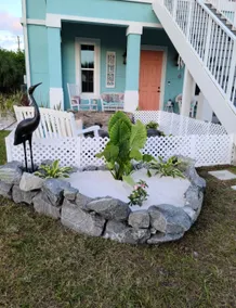 Private Beach 2 min walk No chores! 2 Bd/1 Ba Apt - Image 3