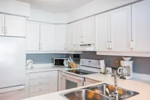 Blue Mountain 2 Bedroom Slopeside - Chateau Ridge 213 - Image 2