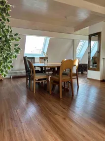 Attic apartment air-conditioned, large, close to the city center - Image 3