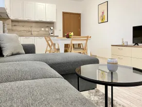 Modern Studio for 4 persons with Fast Wi-fi - Image 5