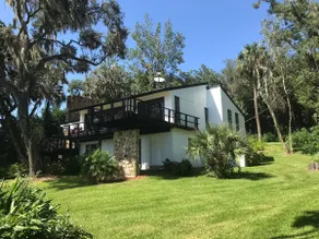 ”Arroyo a Lago” Lakeside Villa - Image 2