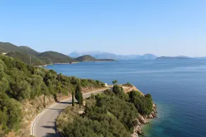 Panorama Sea View Apartment 3 - Image 2