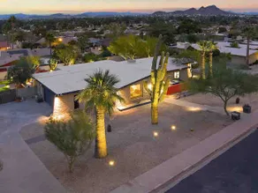 Desert Retreat Pool/putt putt & Tesla charger + - Image 4