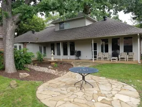 Entire house on quiet street, 10 mins from Airport - Image 4