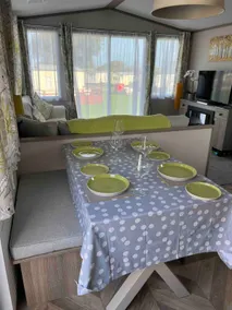 Sarah’s Sunny Haven - Image 4