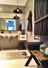 Beautiful sunny garden retreat in Kotara - Image 3
