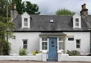 Charming Waterside Cottage in the heart of Speyside - Image 3