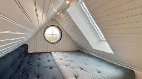 Newly built luxury cottage by the beach - Image 5