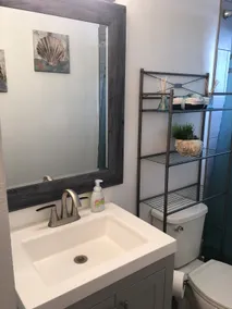 Spacious 2 bedroom unit in the heart of Seattle - Image 4