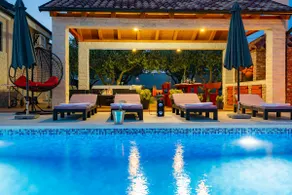 Villa Lorema-pet friendly on 5000 sqm garden,pool, jacuzzi, billiard&PS5 - Image 4