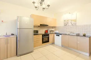 NISSI BEACH POOL VIEW APARTMENT FREE WIFI - Image 2