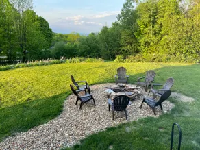Gunstock Haven, Pet Friendly! Close to Lake/Hiking - Image 4
