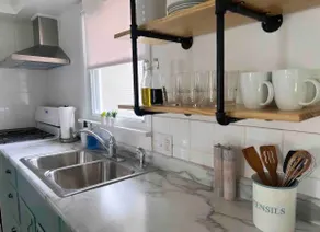 Newly renovated home by Cedar Point - Image 4