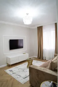 Central Parc Apartment 1 ! Self Check-in ! Free Parking ! WiFi - Image 4