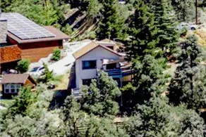 Large Lower Suite in Mountain View Home - Image 5
