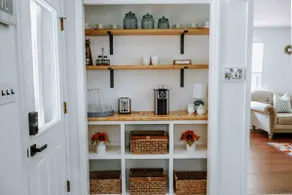 Spacious Matthews Home | Easy Drive to Charlotte - Image 4