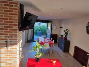 Townhouse with relaxation area. - Image 4