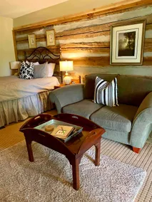 Rustic Relaxation on the Little River in Smokies! - Image 4