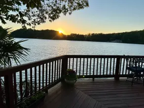 Lakefront luxury home w/panoramic view & Boat Slip - Image 5