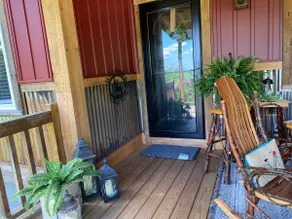 Cabin on the Hill - Image 3