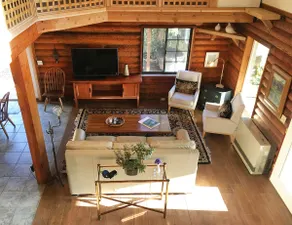 The \"Croas\" Nest on The River w/ Geothermal Hot Tub near Hagerman Idaho - Image 3