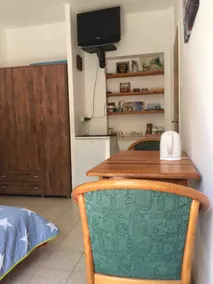 Small House - Image 4