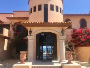 Villa de lujo en la playa privada de arena | Conserje incluido | Bienvenidas familias - Image 4