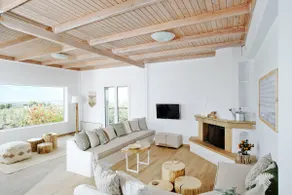 Cottage house in olive grove - Image 3