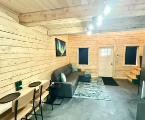 Luxury Log Cabin with Water & Bath - Image 5