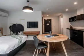 Change Overnight - 1 Bed Studio Accessible - Image 2