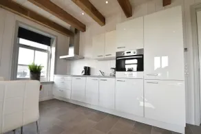 Family home in rural location, close to the coast of Noord-Holland province - Image 4