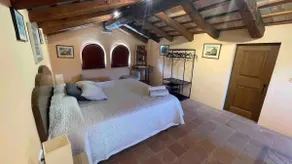AMAZING Typical House with Swimming Pool - Image 5