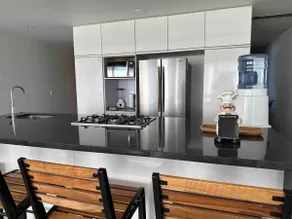 168-Spacious family home with parking - Image 4
