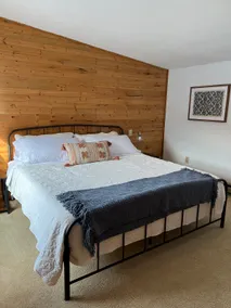 The Bluebird Day Chalet 2 bed dtwn Ludlow Village - Image 3