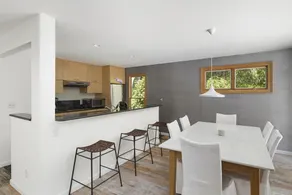 *Ultimate Five Star Modern Luxury* in East Hampton - Image 4