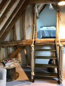 The Hayloft Suite, St Michaels Grange - Image 5