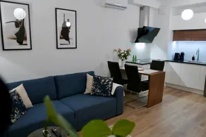 Royal Axis - Modern Apartment in Wilanów - Image 4