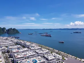 BunHomestay SPACIOUS 4 Bedroom CITY&SEA View 1 min walk to SEA - Image 2