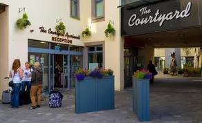 The Courtyard Apartments - Image 2