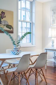 Stunning apartment heart of Williamsburg 2bd/2ba - Image 4