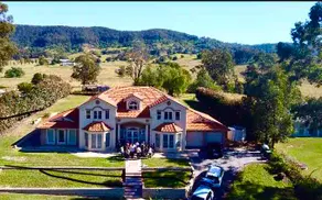 Large Family Home Near Hunter Valley Wineries - Image 2