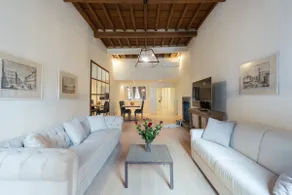 PURE LUXURY IN OLTRARNO FLORENCE - Image 2